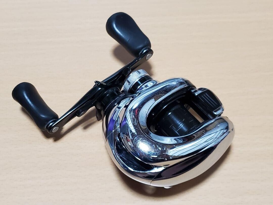 Shimano 12 ANTARES HG Right Handle Baitcasting Reel Gear 7.4:1 F/S from Japan