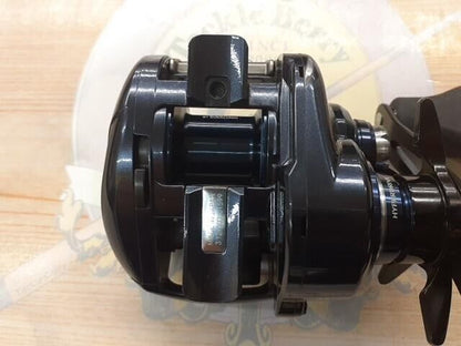 Daiwa 21 STEEZ A TW HLC 7.1 R 7.1:1 Right Handle Baitcast Reel F/S from Japan