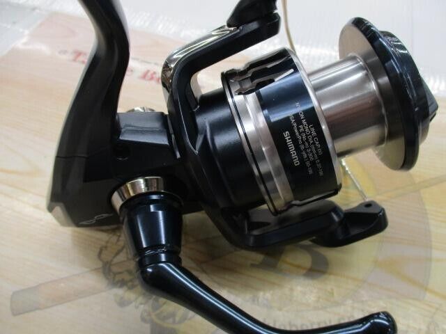 Shimano Spinning Reel 20 STRADIC SW 6000XG 440g Gear Ratio 6.2:1 F/S from Japan