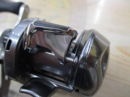 Shimano 17 CHRONARCH MGL 151 XG LEFT Baitcast Reel Gear Ratio 8.1:1 F/S from JP