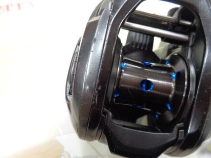 Shimano SLX MGL 70 XG R-H Baitcasting Reel Gear Ratio 8.2:1 201g F/S from Japan