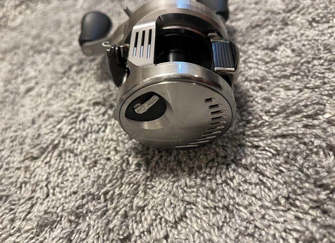 Shimano 20 CALCUTTA CONQUEST DC 200HG 6.2:1 Right Baitcast Reel F/S from Japan