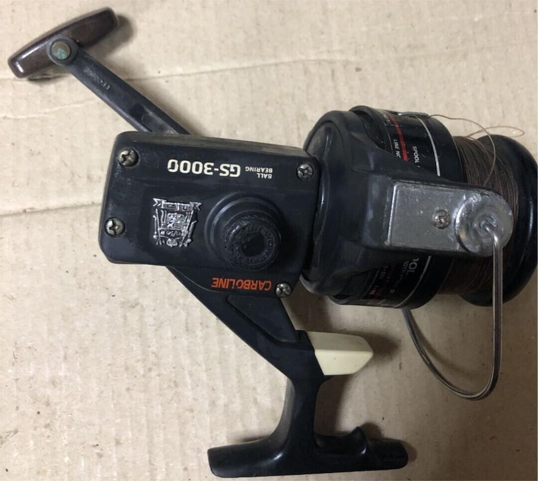 Daiwa Carboline Gs-3000 5.2:1 Vintage Spinning Reel Free Shipping from Japan