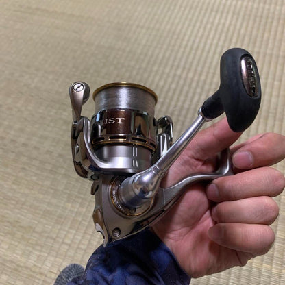 Daiwa Exist 2506 Spinning Reel Gear Ratio 4.8:1 Weight 190g F/S from Japan