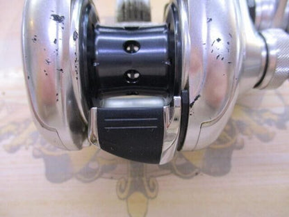 Shimano 16 METANIUM MGL HG Right Handle Baitcast Reel Gear 7.4:1 F/S from Japan